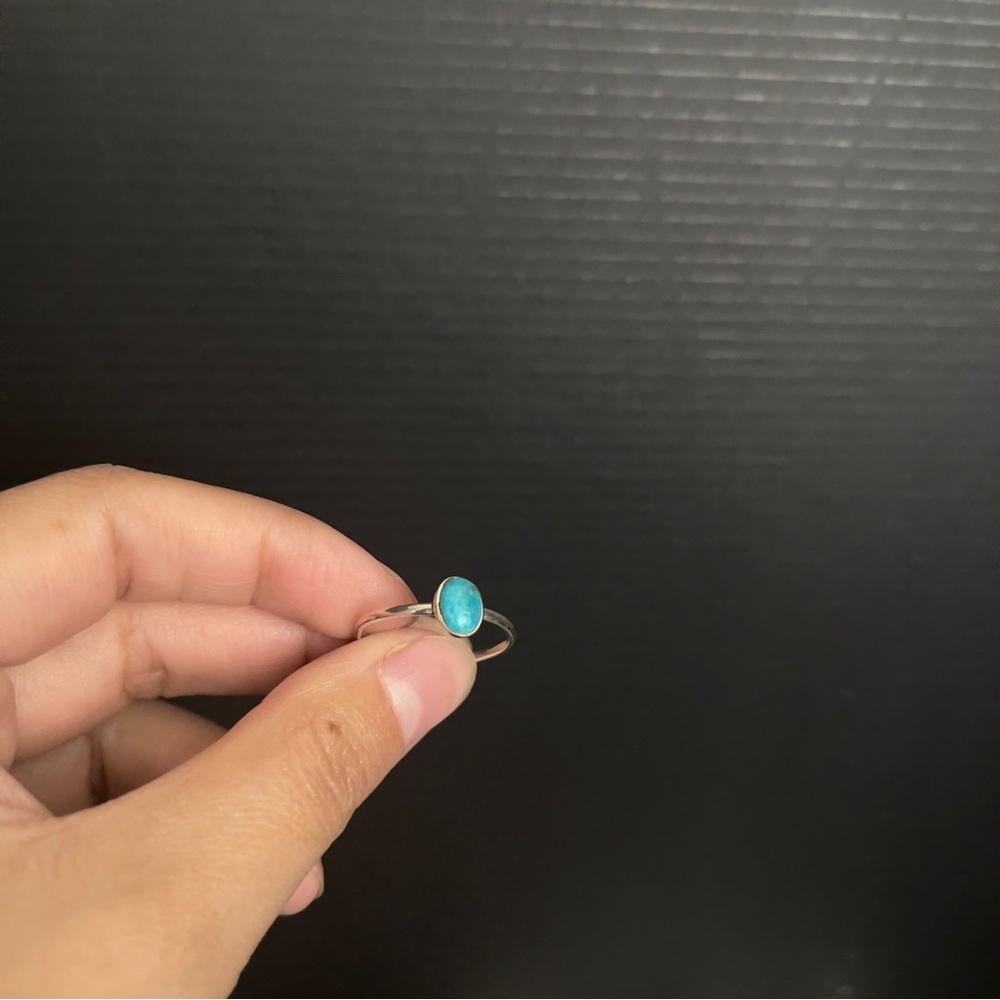 Sterling Silver Turquoise Bezel Dainty Ring Size 8 Signed 925 - Picture 4 of 6